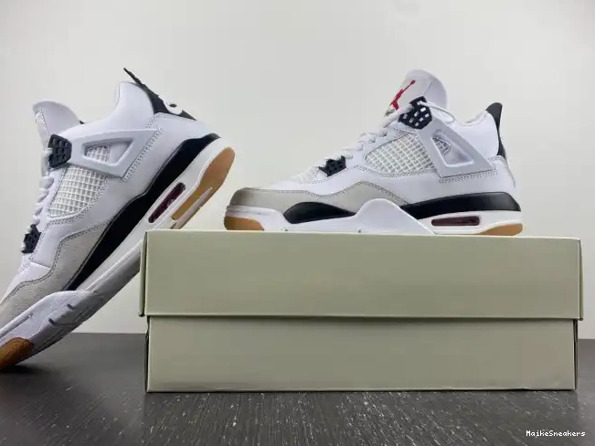 MaikeSneakers 4 DR5415-100 Jordan SB Retro 0527